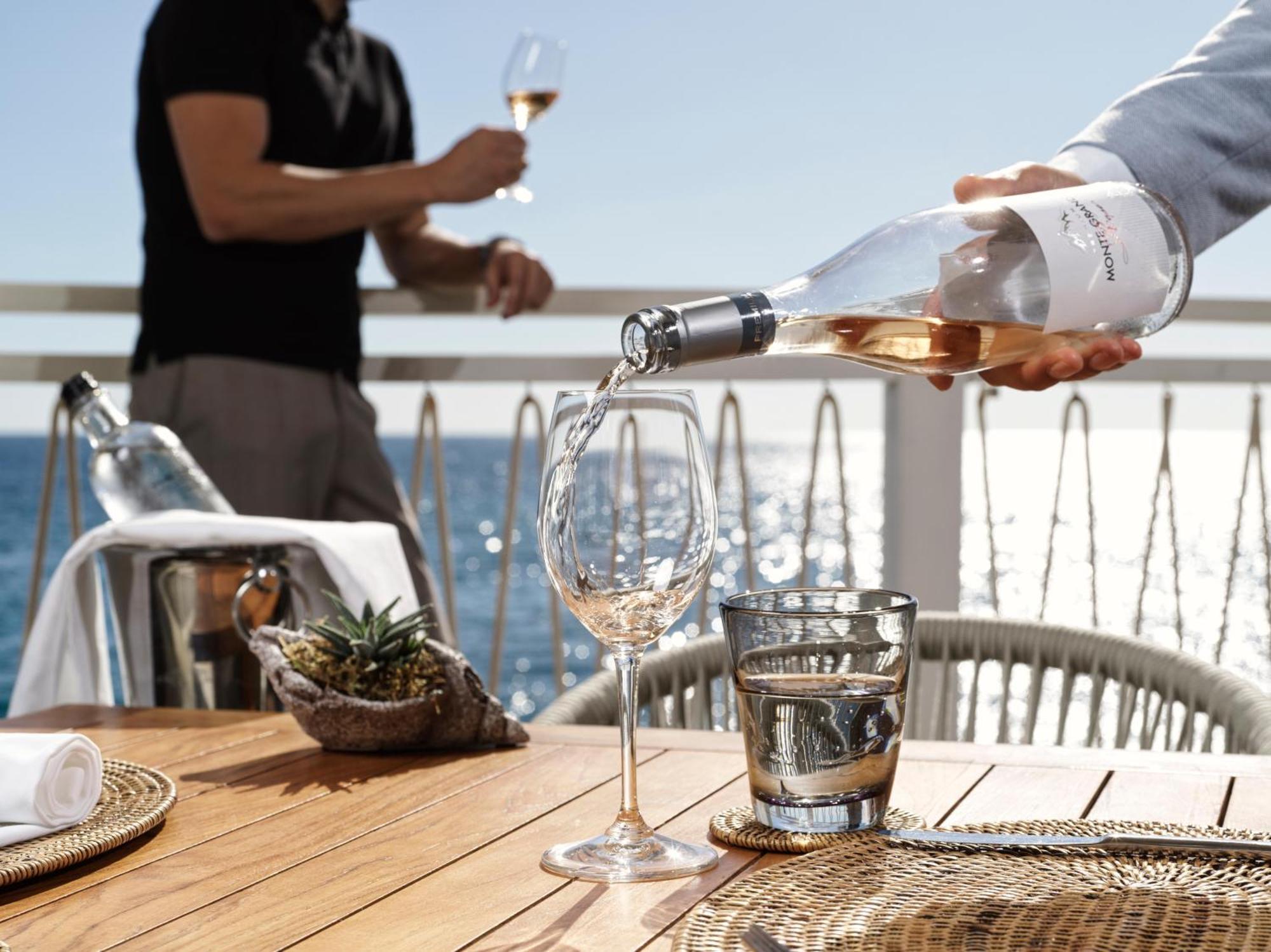 The Chedi Lustica Bay Hotell Tivat Eksteriør bilde